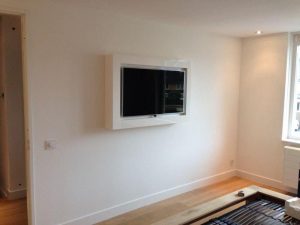 TV-meubel voor slaapkamer met verborgen dvd-spelerZaal Meubelfabriek TV-meubel voor slaapkamer met verborgen dvd-spelerZaal Meubelfabriek